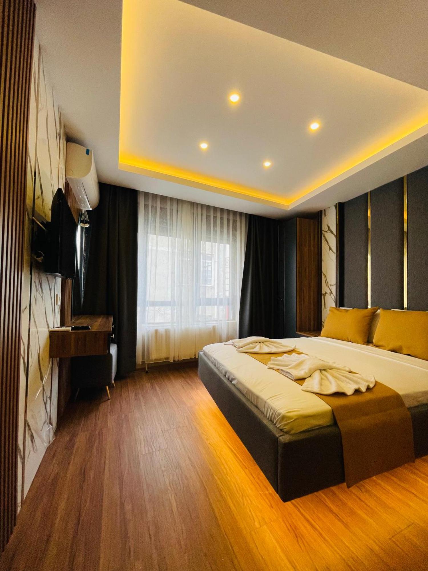 Meridiani Taksim Hotel Истанбул Екстериор снимка
