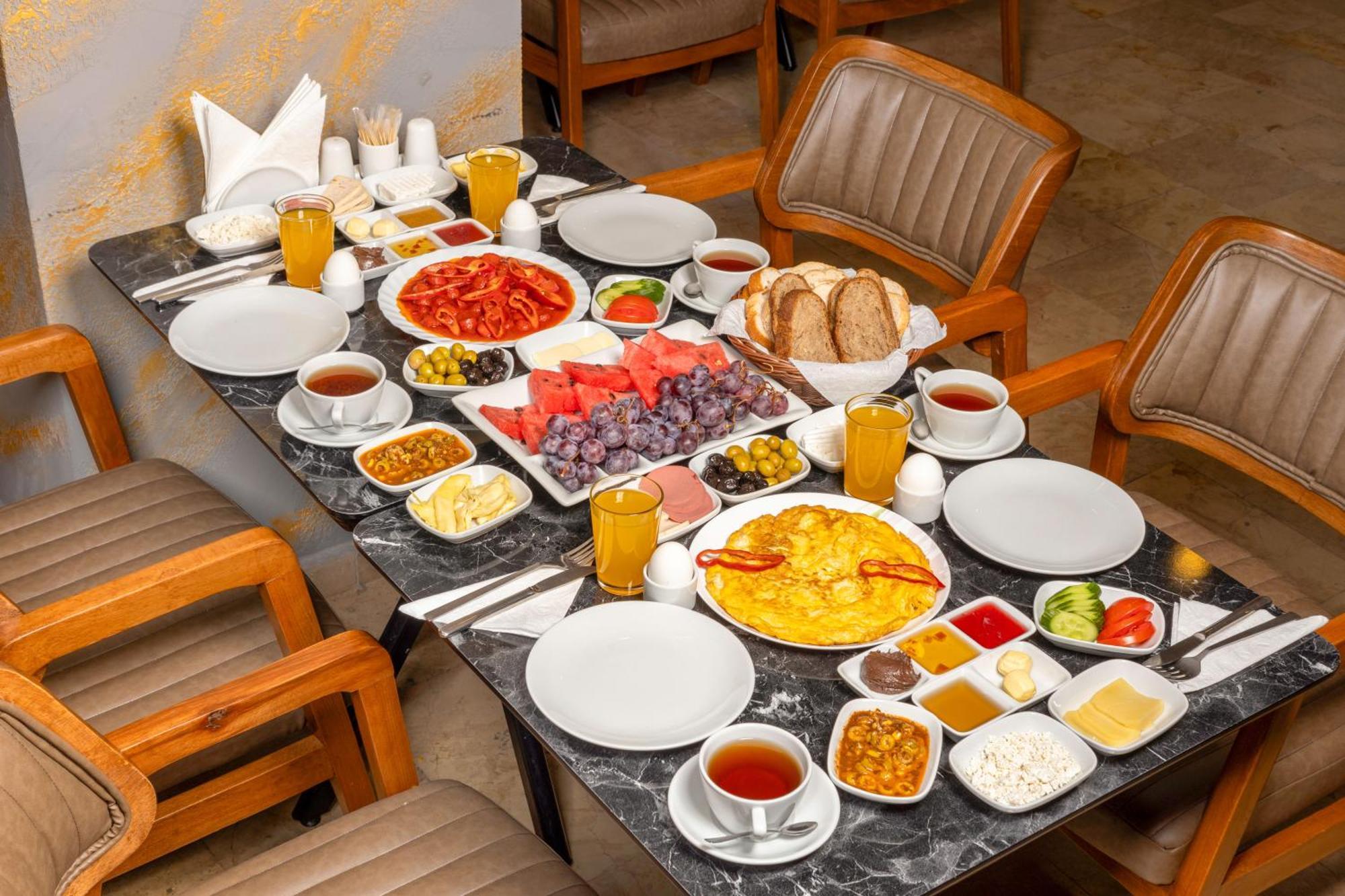 Meridiani Taksim Hotel Истанбул Екстериор снимка