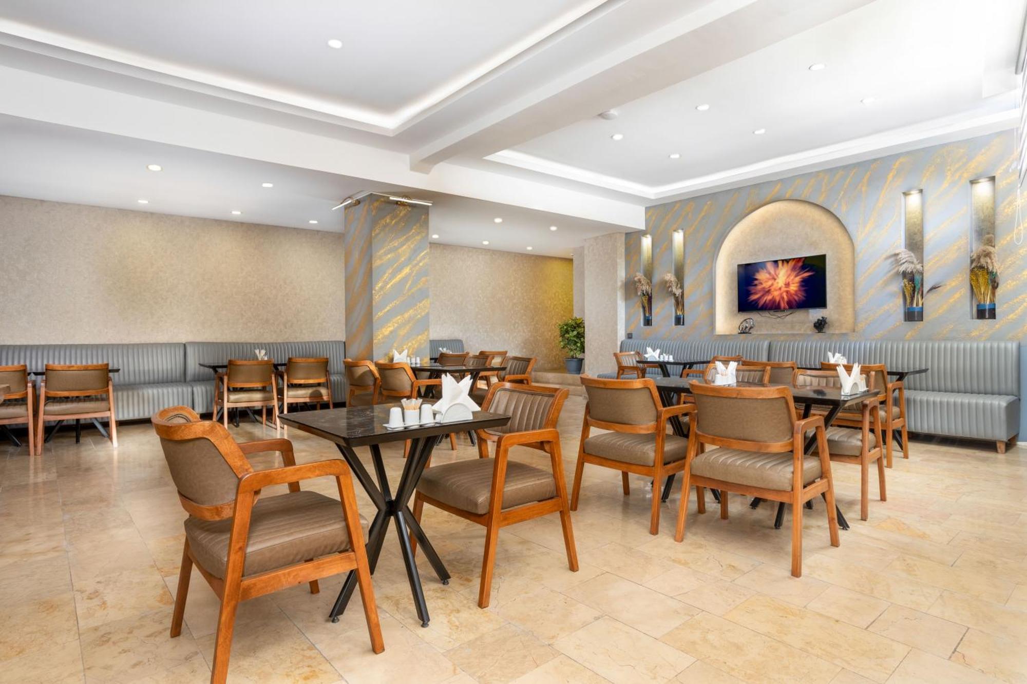 Meridiani Taksim Hotel Истанбул Екстериор снимка