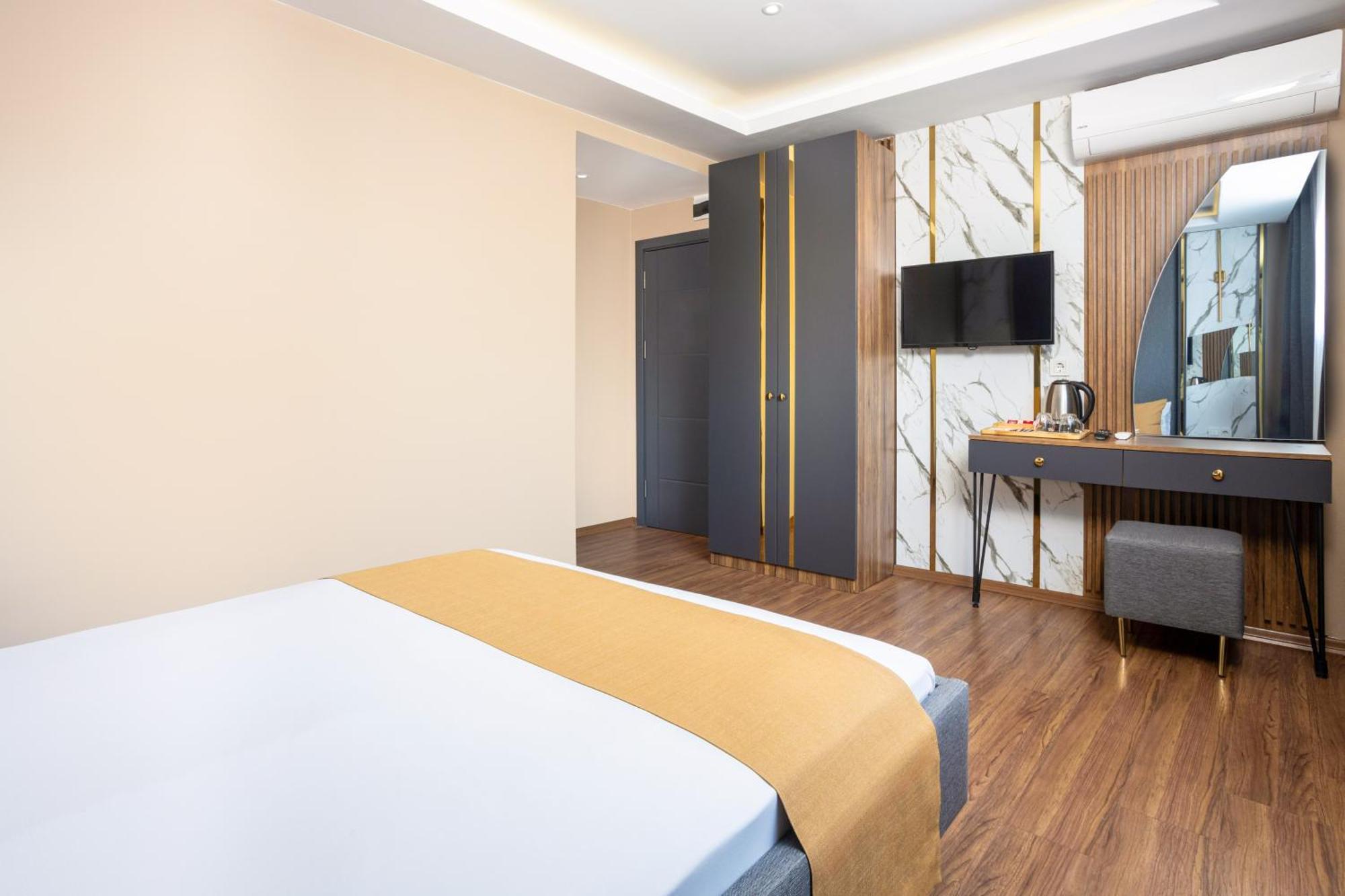 Meridiani Taksim Hotel Истанбул Екстериор снимка